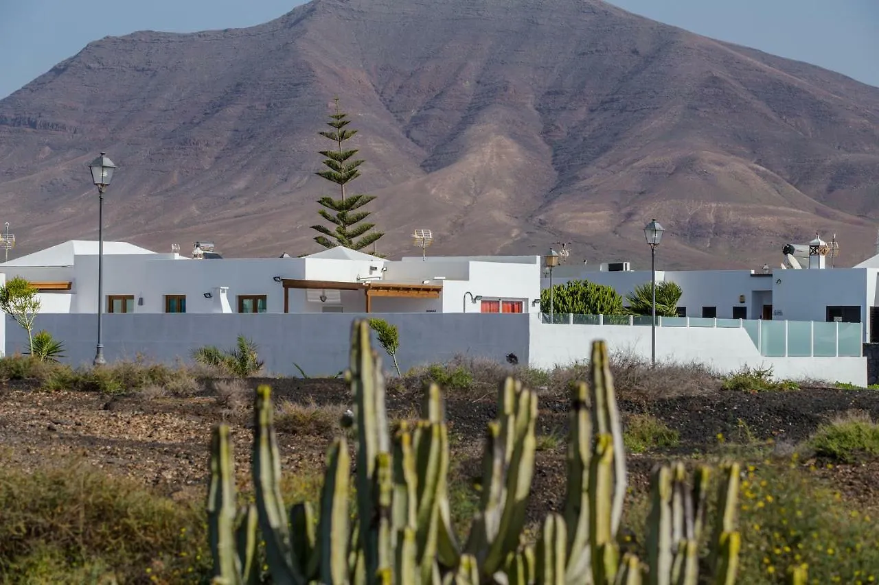 Vila White House - Marina Rubicon - Playa Blanca 0*, Playa Blanca (Lanzarote)