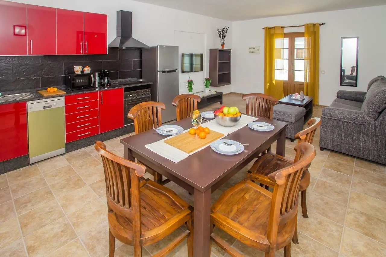 White House - Marina Rubicon - Playa Blanca Villa